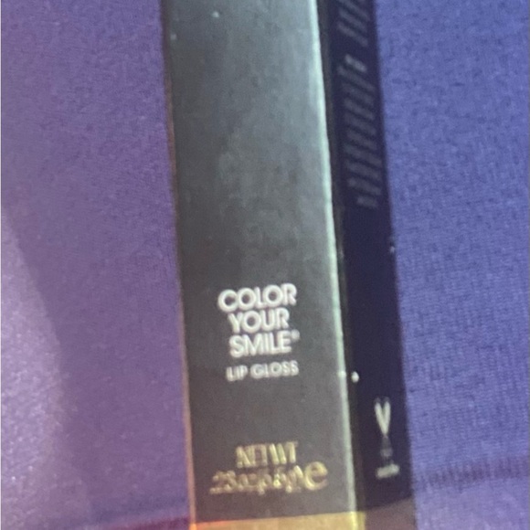 BNIB GERARD COSMETICS Lip Gloss - Coral Craze - Picture 7 of 8